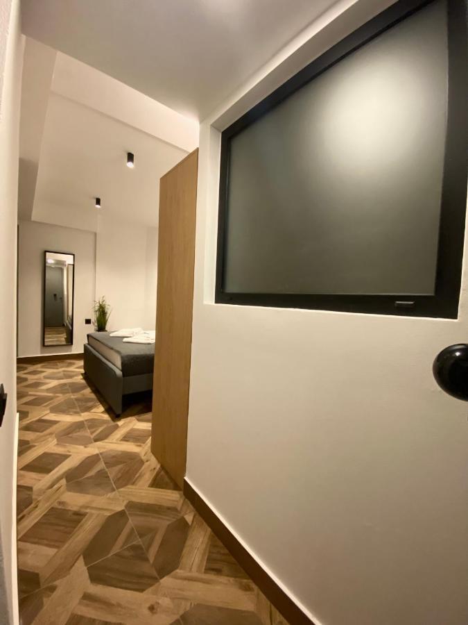 Sunshine Cozy Central Studio Basement Heraklion  Exterior photo